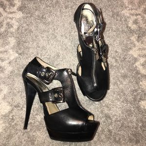 Michael Kors zipper pumps